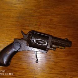 Revolver bulldog velodog 320