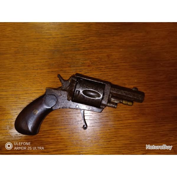 Revolver bulldog velodog 320