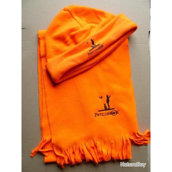 Lot ; Bonnet et �charpe polaire fluo...