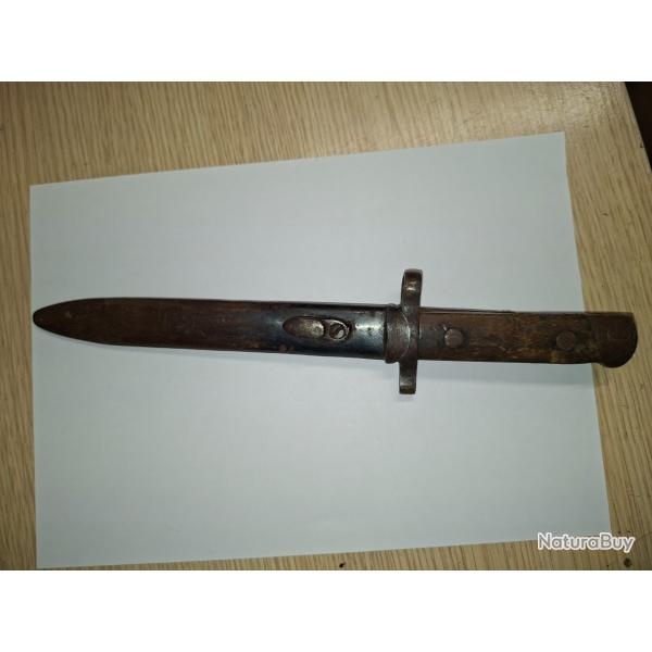 Ba�onnette italienne mod�le 1938  version pliante modifi�e