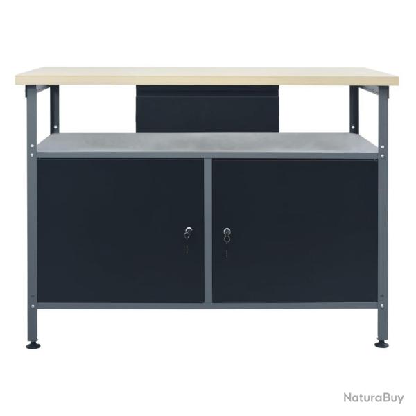 Etabli travaux de r�paration table de travail poste de travail garage atelier espace de stockage ro
