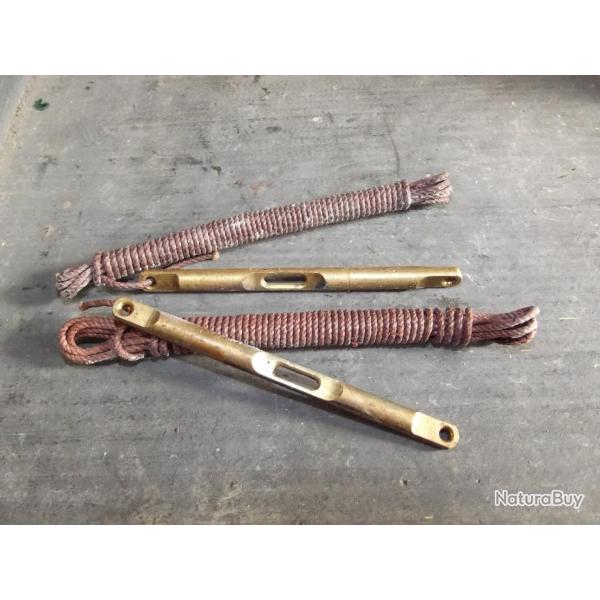 Lot de 2 lavoirs � ficelle de nettoyage Arm�e Fran�aise-Lebel ,Berthier,Mas ,ect..14/18..39/40..