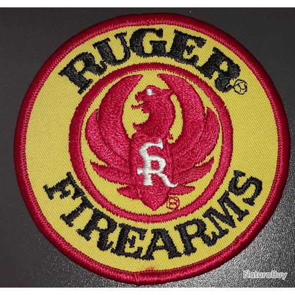Ecusson Ruger - fond jaune grand