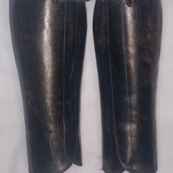 Gu&ecirc;tres cuir noir type Gendarmerie WW1 WW2