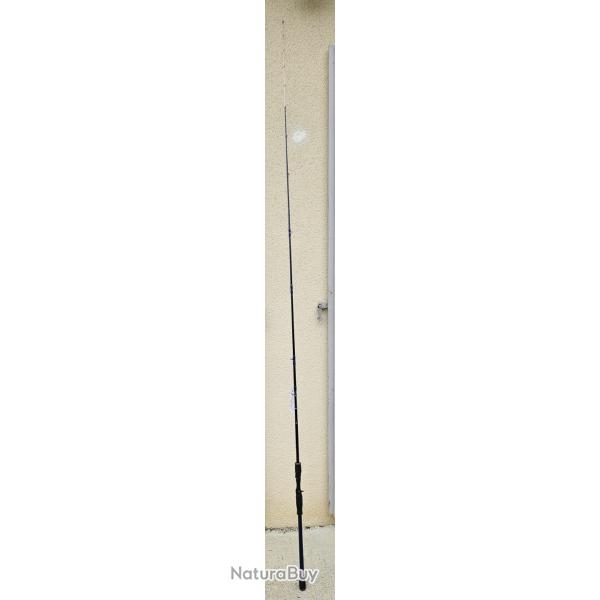 Canne casting neuve customis�e en 1 +1 brin Sakura Shukan