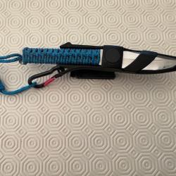 Couteau Wildsteer Wild Paracorde bleu lisse