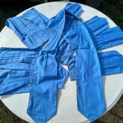 Lot de 10 cravates ONU, neuves de stock.