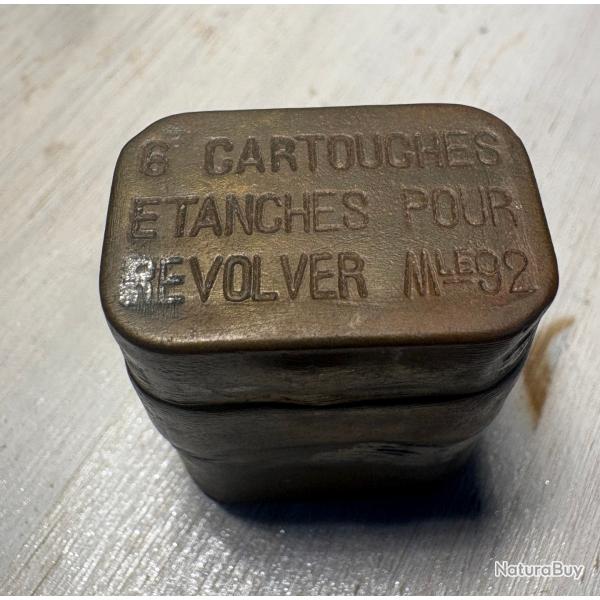 Bo�te d'origine en laiton pour 6 cartouches �tanches - R�volver Mod�le 1892 (Cal. 8mm)