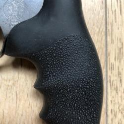 Crosse HOGUE pour S&W J round butt