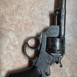 Revolver 1873