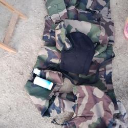Pack combinaison &eacute;tanche commandos marine nautiraid/squale. Camouflage C.E, neuf de Stock. Complet.