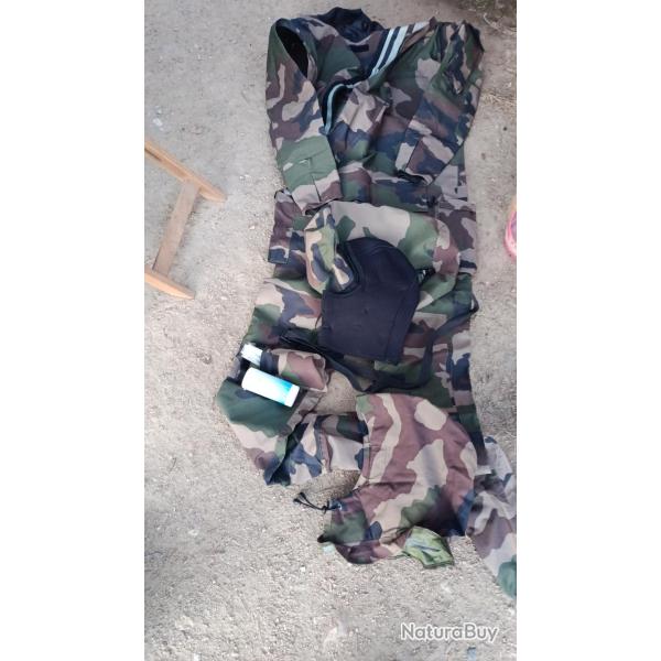 Pack combinaison �tanche commandos marine nautiraid/squale. Camouflage C.E, neuf de Stock. Complet.