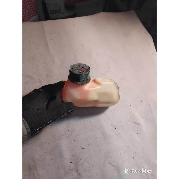 R�servoir tron�onneuse Mcculloch power mac 310