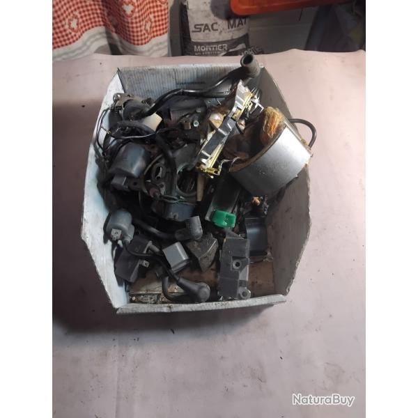 Lot bobine allumage ect..p�se 5,6kg pour pi�ces