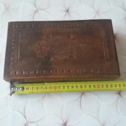 BEAU COFFRET BOIS AVEC CLEF POUR ARME DE POING ANCIENNE