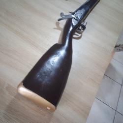Fusil de dragon avec sa ba&iuml;onnette et son  support