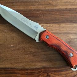Couteau de chasse &agrave; lame fixe