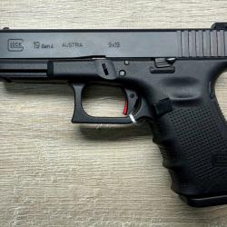 GLOCK 19 GEN 4 filet&eacute; + d&eacute;tente ZEV