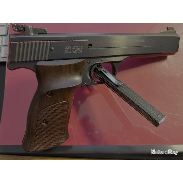 A VENDRE SMITH & WESSON MODEL 41 22 LR