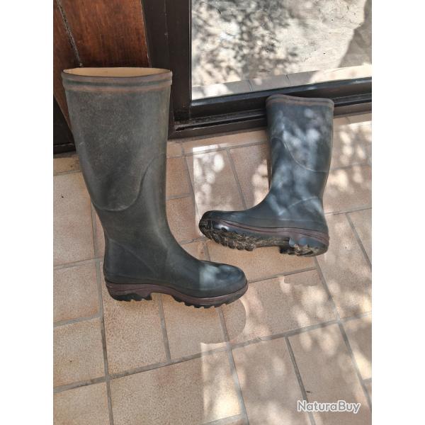 Botte AIGLE taille 43 elle sont renforc� au niveau des chevilles
