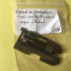 VENDU PAR LE-CUIRASSIER N&deg;6  PLAQUE DE VERROUILLAGE FUSIL PERFEX CALIBRE 12 LARGEUR 30 MM