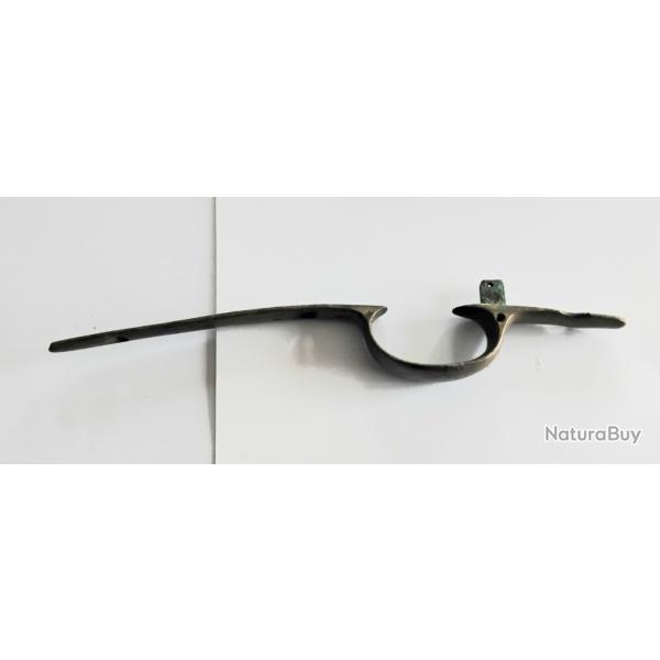 Pontet ancien de fusil en laiton