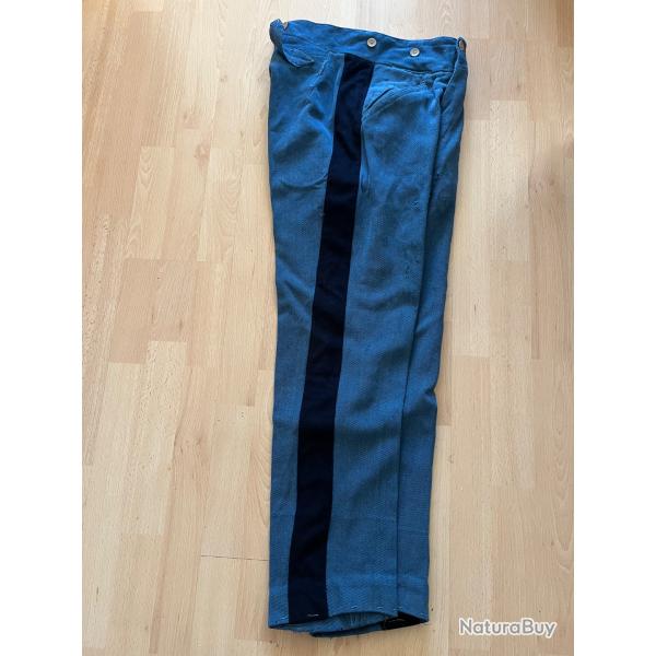 Pantalon militaire drap bleu et bande noire