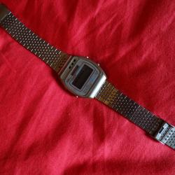 Montre vintage batterie solaire type Seiko