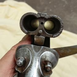 Vieux juxtapos&eacute; a chien type lefaucheux pour pi&egrave;ce ou d&eacute;coration cal 16/65