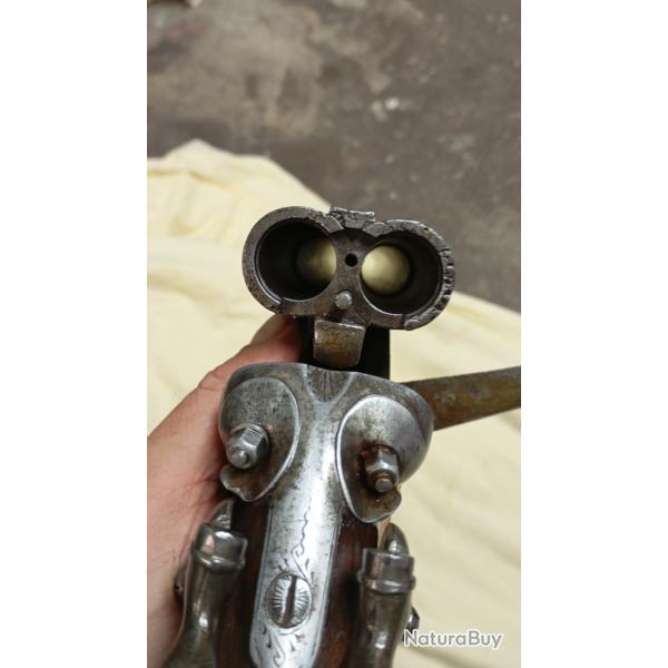 Vieux juxtapos� a chien type lefaucheux pour pi�ce ou d�coration cal 16/65