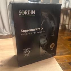 Casque supr&ecirc;me pro X noir