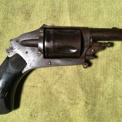REVOLVER HAMMERLESS FABRICATION LI&Eacute;GEOISE CAL 8mm