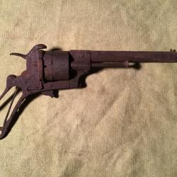 REVOLVER  &Agrave; BROCHE. type GASSER CAL 12mm