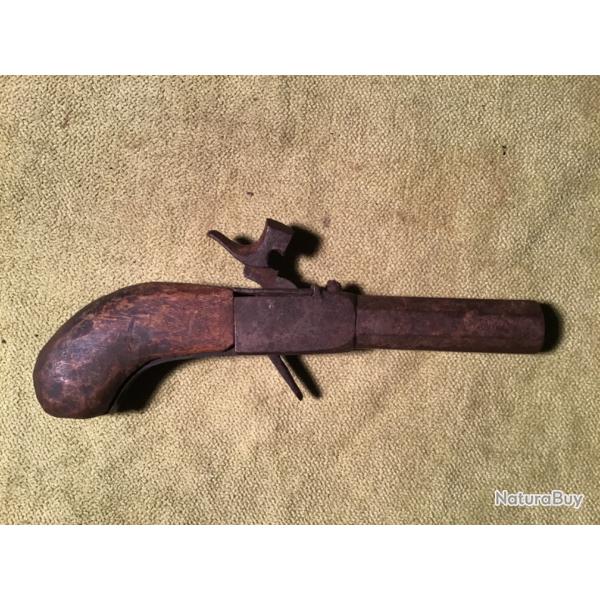 PISTOLET DE POCHE .PISTOLET DE COFFRE � PISTON