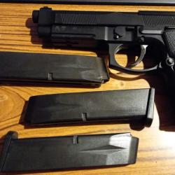 Pistolet M9/92 Beretta NBB + 3 Mag
