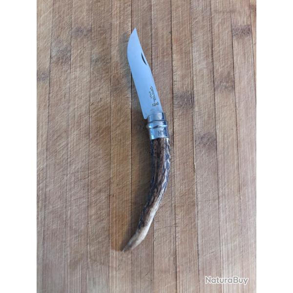 Opinel bois de cerf num�ro 8/3