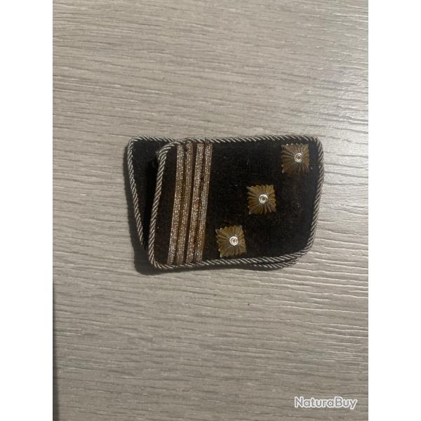 une paire de pattes de cols de lieutenant colonel ww2