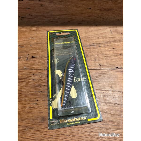 Leurre de surface MEGABASS Dog X S Noir/orange