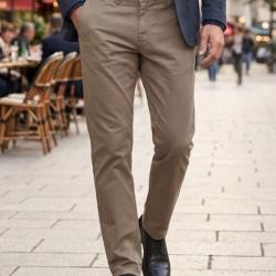 CHALLENGER PANT4010 -- Pantalon chino mastic : confort stretch et coupe ais&eacute;e 46
