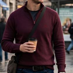 Pull col montant zipp&eacute; PLAYER3T L