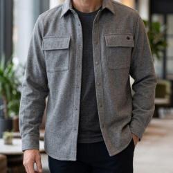 CHALLENGER BALTHUS2 -- Surchemise flanelle gris chin&eacute; : la chaleur d&eacute;contract&eacute;e au quotidien M