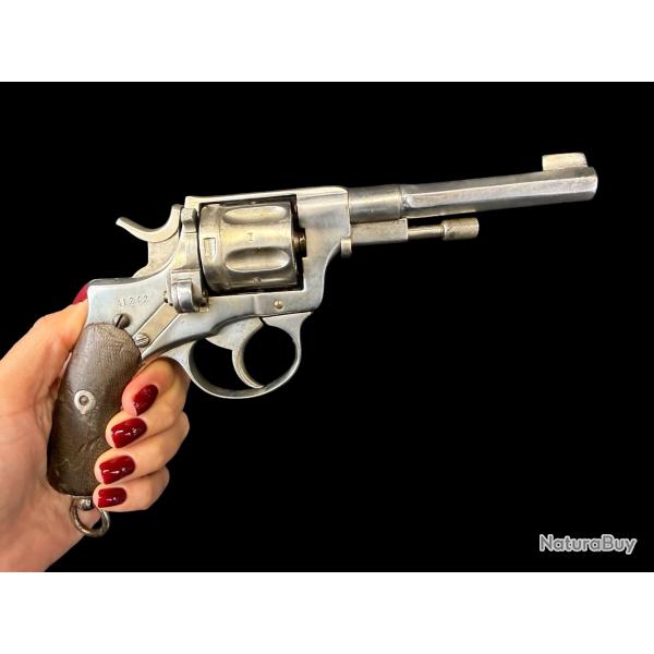 REVOLVER NAGANT fabrication ELG  cal. 7,5 NAGANT num�ro 1212