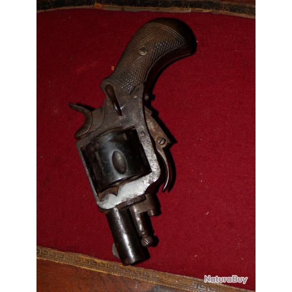 PETIT REVOLVER ANGLAIS de TYPE "BULLDOG" CAL.320