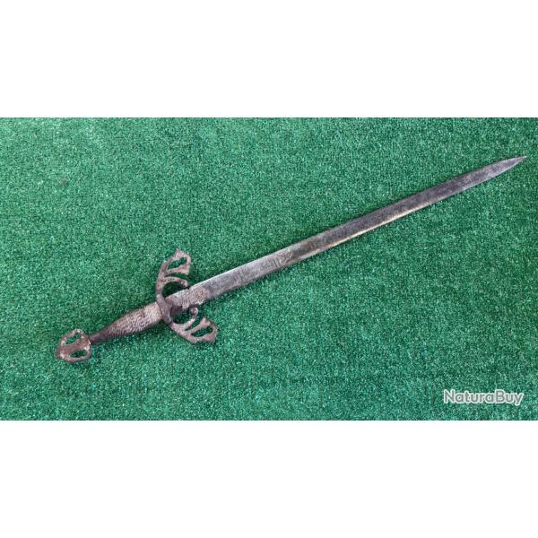 �p�e d�corative - Lame droite grav�e - Garde ouvrag�e - Sans fourreau - Occasion