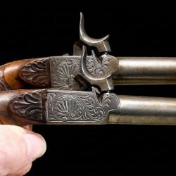 Superbe paire de pistolets &agrave; percussion de luxe vers 1860 / 1870 - Tr&egrave;s bel &eacute;tat