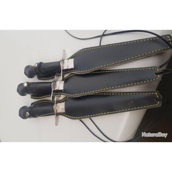 Lots 5 Couteaux parachutiste militaire
