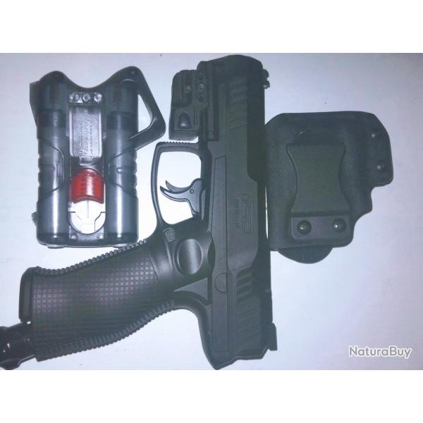Vend ensemble auto d�fense, umarex tpx 50 avec pointage laser vert, et. guardian Angel holster.neuf.
