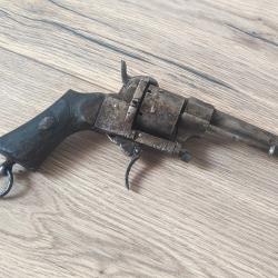 Grand Revolver de Type Lefaucheux Calibre 9mm &agrave; Broche - Fin XIXe - Pour Pi&egrave;ces ou Restauration