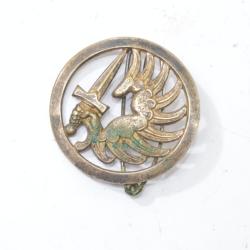 Insigne de b&eacute;ret Troupes a&eacute;roport&eacute;es TAP DRAGO Rue de Romainville, Paris
