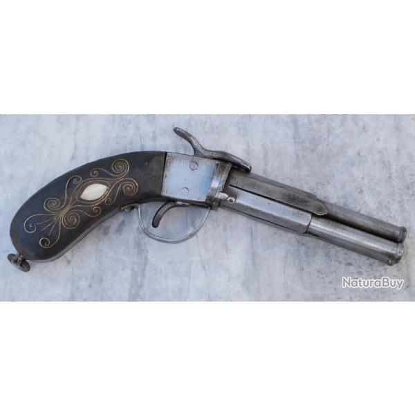 Pistolet pepperbox � 3 canons rotatifs � percussion vers 1860 - Colonie fran�aise - PRN25PIS004